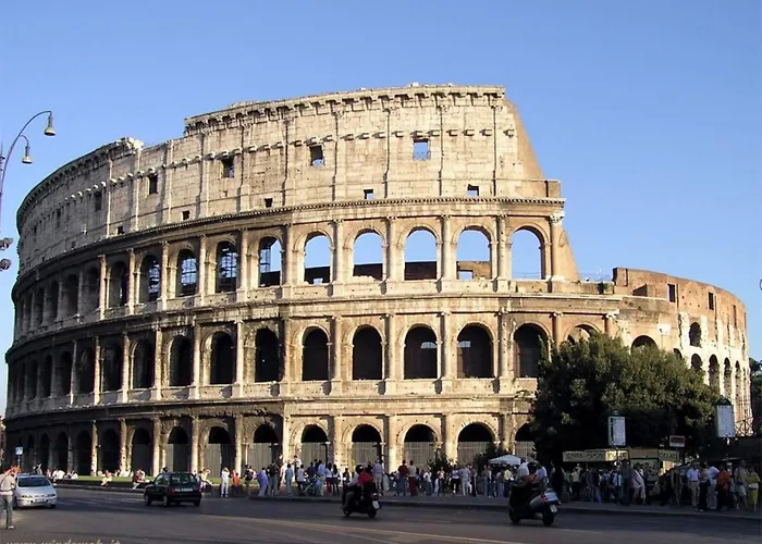 Lovely Near The Colosseum * Rome