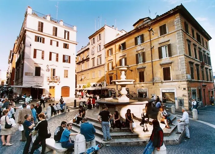 Lovely Near The Colosseum Apartment *
